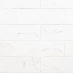 GoodHome Faïence murale effet marbre blanc L.60 x l.20 cm x ép.9,4 mm, Aruma