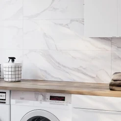GoodHome Faïence murale effet marbre blanc mat L.90 x l.30 cm x ép.8,7 mm, Oazis