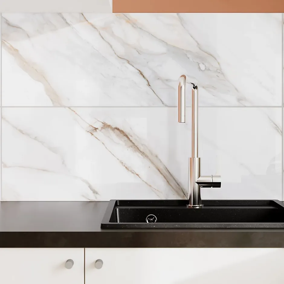 GoodHome Faïence murale effet marbre brillant blanc et doré L.90 x l.30 cm x ép.8,7 mm, Oazis