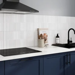 GoodHome Faïence murale intérieur blanc brillant à motif L.60 x l.30 cm x ép.7 mm, Colville