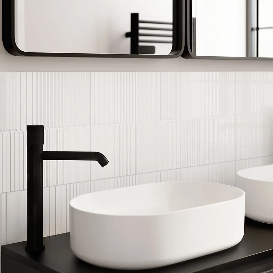 GoodHome Faïence murale intérieur blanc brillant à motif L.60 x l.30 cm x ép.7 mm, Colville