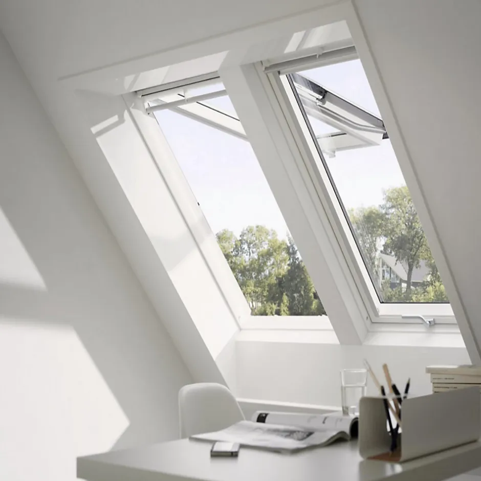 Fenêtre de toit à rotation GPU MK06 0057 L.78 x H.118 cm Tout confort EverFinish blanc-VELUX Best