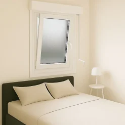 Fenêtre PVC 1 vantail oscillo-battant avec volet roulant manivelle verre brouillé H 95 x L 60 cm pour pose en neuf - tirant gauche-Gefradis Outlet