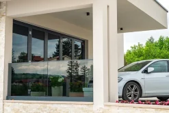 Verrea Garde-corps vitré , Intérieur et Extérieur , Gris Anthracite 7016 satiné , Vitrage feuilleté 88-2 , Fabrication française