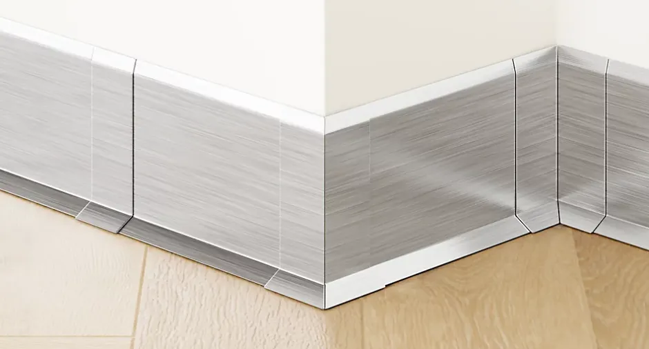 Ilcom Joint FI en acier inoxydable pour plinthe Argent satiné - 100mm x 30mm x 12mm