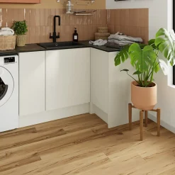 GoodHome Lame PVC adhésive Ragga bois naturel rustique 15,2 x 91,4 cm