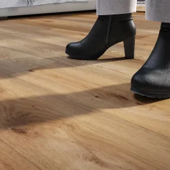 GoodHome Lame PVC clipsable Mambo plus 18x122 cm blond avec sous-couche intégrée (vendue au carton)