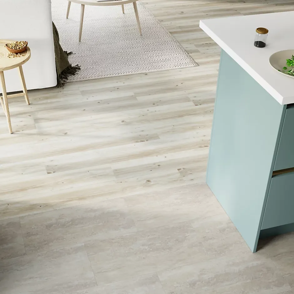 GoodHome Lame PVC clipsable Mambo 124x19 cm décor bois blanc rustique (vendue au carton)