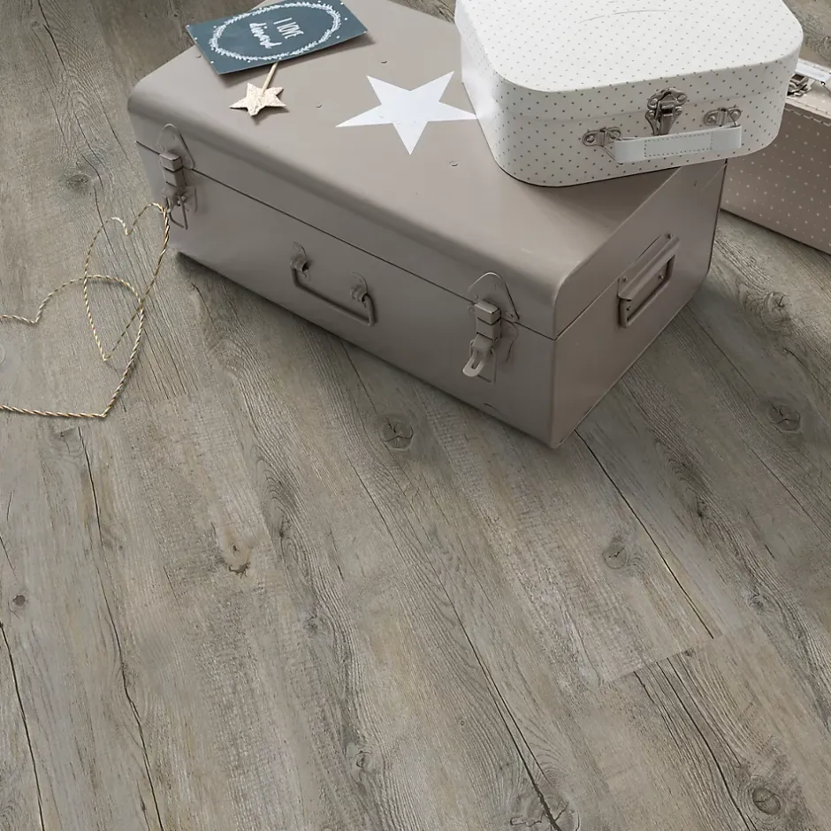 Lame PVC clipsable Senso clic 2 Pecan gris 21,2 x 123,9 cm (vendue au carton)-Gerflor Online