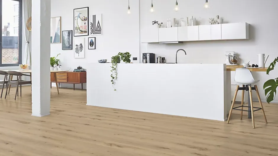 Lame PVC clipsable Ultimate décor chêne naturel 18 x 121 cm-Tarkett Discount