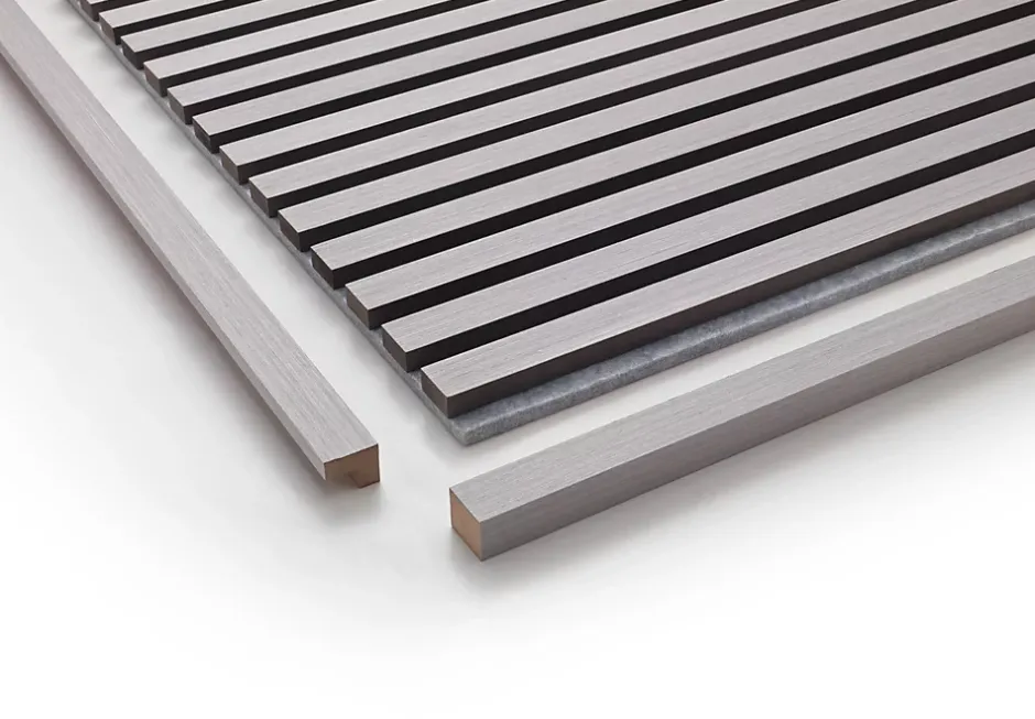 Lot 4 Panneaux Muraux Acoustiques en Bois - 240x60cm Frêne gris - A Lattes - Panneau Tasseau de Bois Naturel-Quiet Wall Outlet