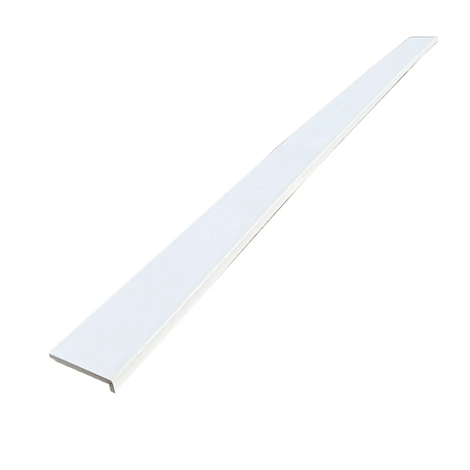 Lot de 6 Surplinthes MDF Revêtues Blanc, L.2.40 m x H.12.8 cm, Ep.22 mm-Wood&Sens Discount