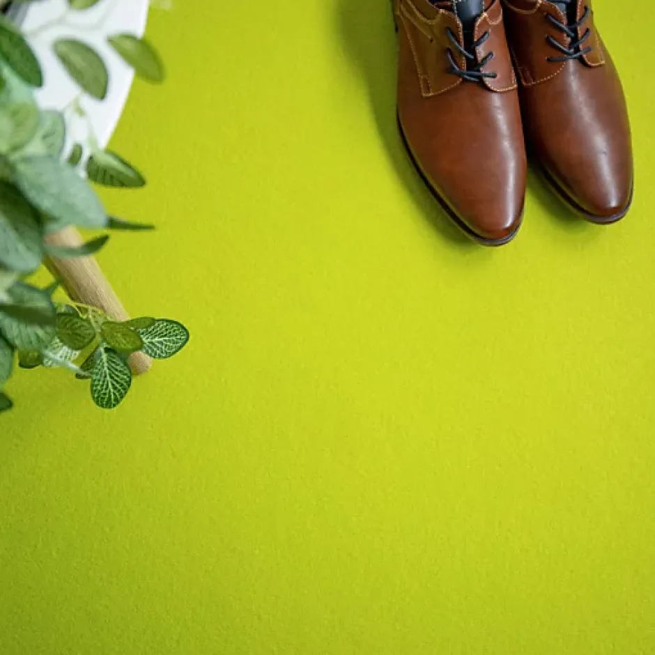 Moquette Stand Event - Vert pomme - 2 m x 30 ml-Décoweb Clearance