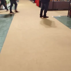 Décoweb Moquette Stand Expo - Sable - Rouleau de 2m x 48m