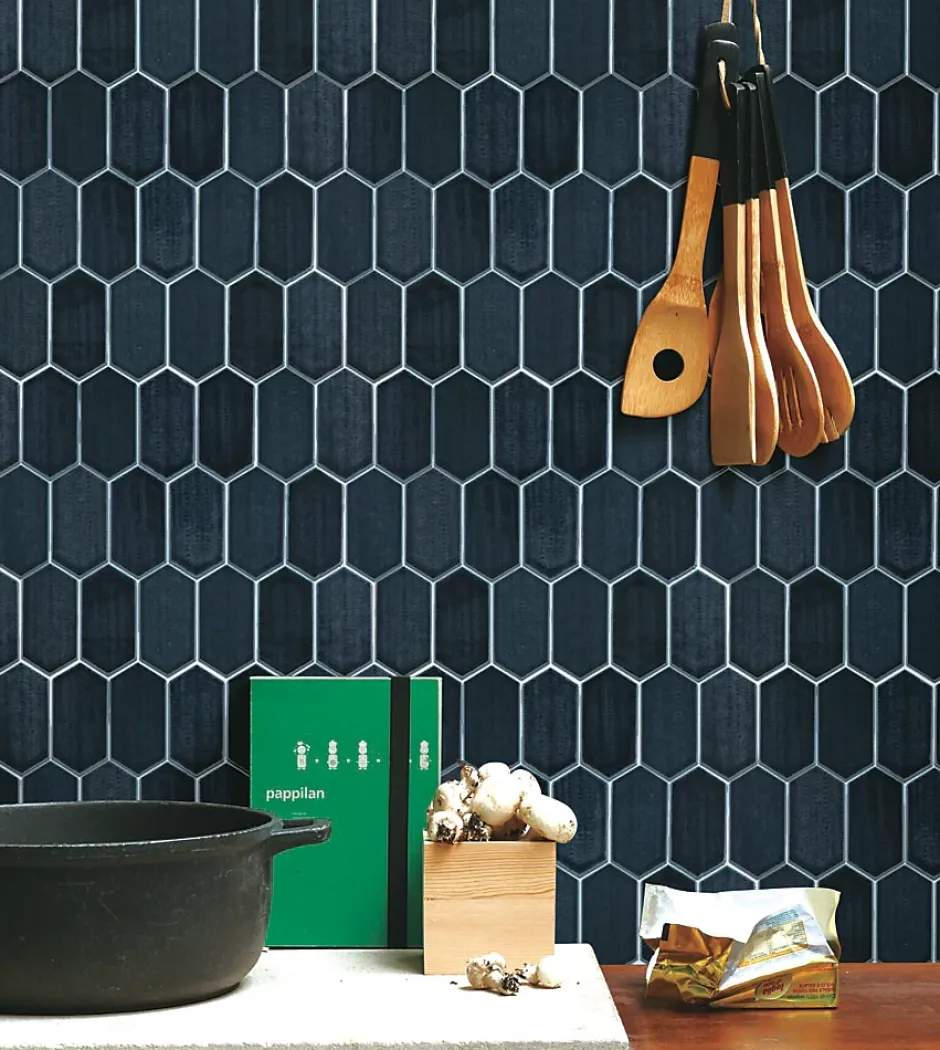 Mosaique de Ceramique Noire Hexagone Long - vendu par plaque de 29,6X25,6 Cm --Carrelage Signature Clearance