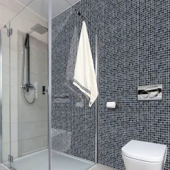 Mosaique de verre 2.3 X 2.3 Cm Ondulee Anthracite - vendu par plaque de 30 X 30 Cm --Carrelage Signature Online