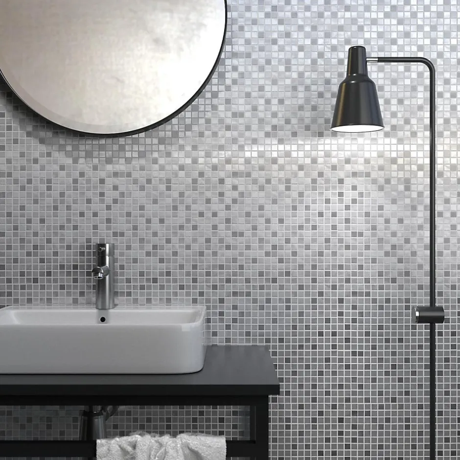 Mosaïque d'aluminium Brosse Mix Gris - 1.5X1.5 cm - vendu par plaque de 30 X 30 cm --Carrelage Signature Hot