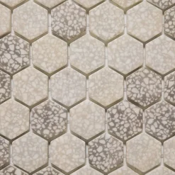 Mosaïque de verre pressé antidérapant R11 sur maille pour salle de bain ou cuisine 52 cm x 34 cm - Hexa grey mat (0,166m²)-Ilcom Clearance
