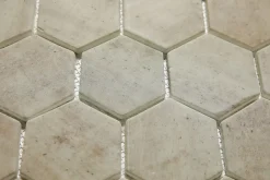 Ilcom Mosaïque de verre pressé antidérapant R11 pour salle de bain ou cuisine 43.5cm x 34.5cm - Taupe Stone Light Matt (0,15m²)