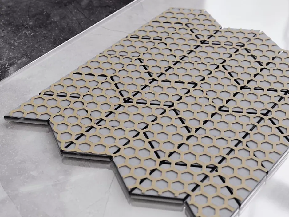 Mosaïque de verre sur maille pour salle de bain ou cuisine Magic Copper Chevron - 26.5cm x 30.5cm-Ilcom