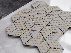 Ilcom Mosaïque de verre sur maille pour salle de bain ou cuisine Copper Geometric Cubes - 26.5cm x 30.5cm