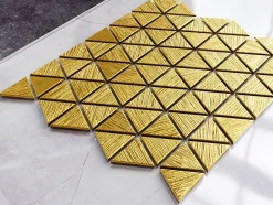 Ilcom Mosaïque de verre sur maille pour salle de bain ou cuisine 26,3 x 30,3 cm - GOLDEN TOTEM