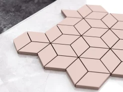 Mosaïque en gres sur maille pour salle de bain ou cuisine 26.5 cm x 30.5 cm - Pink diamond romb-Ilcom Best