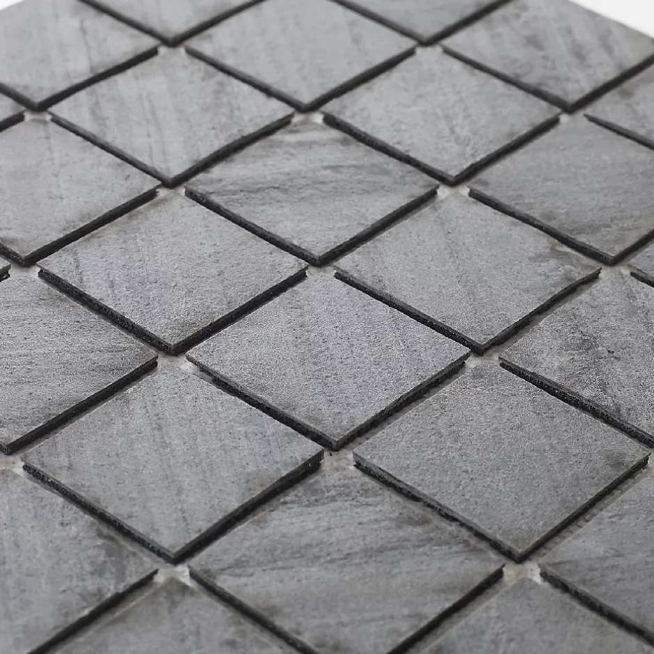 Mosaïque en pierre naturelle 30 x 30 xm - carreau 5 x 5 cm graphite noir-U-tile Outlet