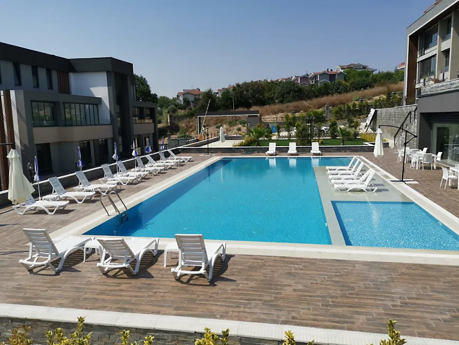 Ilcom Mosaïque en verre pressé antidérapant R12 sur maille pour piscine 32.5cm x 51.5cm - Caribbean Pool (0,167m²)