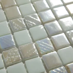 Mosaïque en verre pressé sur maille pour piscine 32.5cm x 51.5cm - Alves Blend White (0,167m²)-Ilcom Online