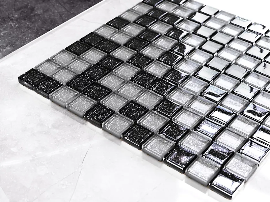 Mosaïque en verre sur filet pour salle de bain ou cuisine 30 cm x 30 cm - Starry black-Ilcom Clearance