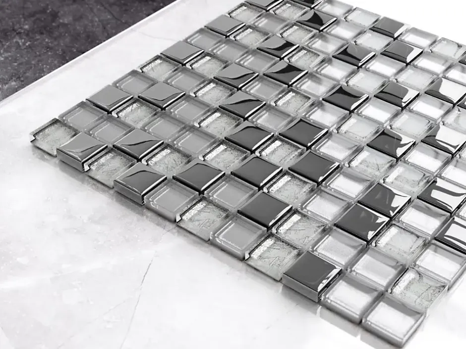 Mosaïque en verre sur filet pour salle de bain ou cuisine 30 cm x 30 cm - Crushed moon-Ilcom