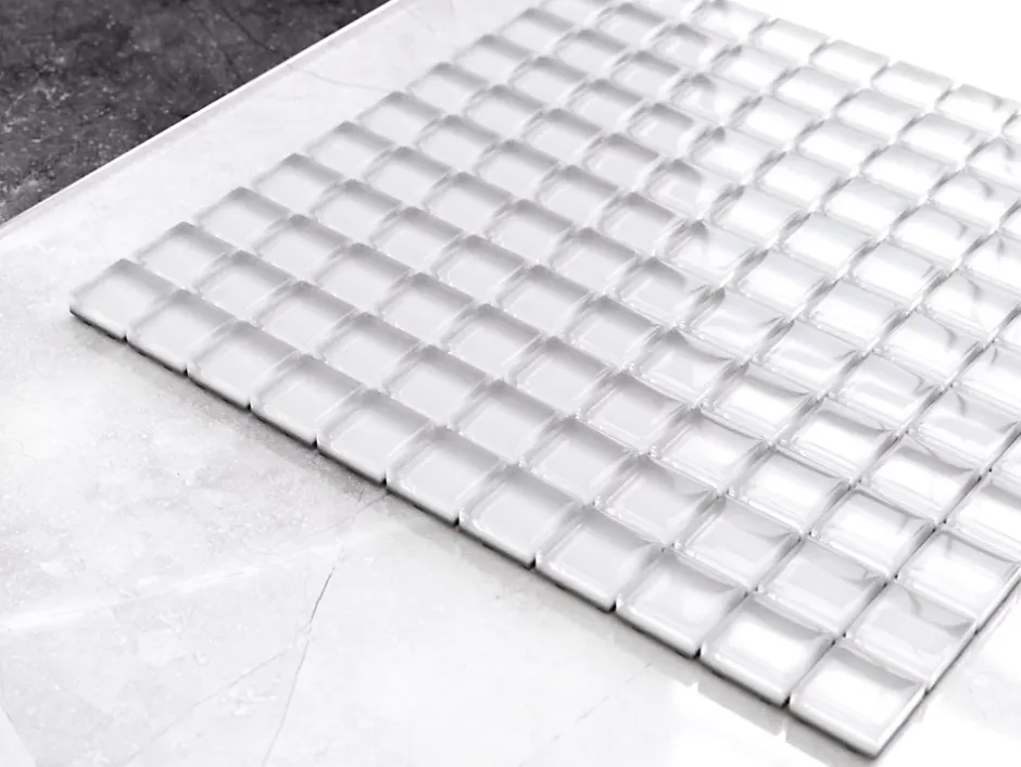 Mosaïque en verre sur filet pour salle de bain ou cuisine 30 cm x 30 cm - Perfect white-Ilcom Best