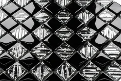 Ilcom Mosaïque en verre sur filet pour salle de bain ou cuisine 30 cm x 30 cm - Black chess