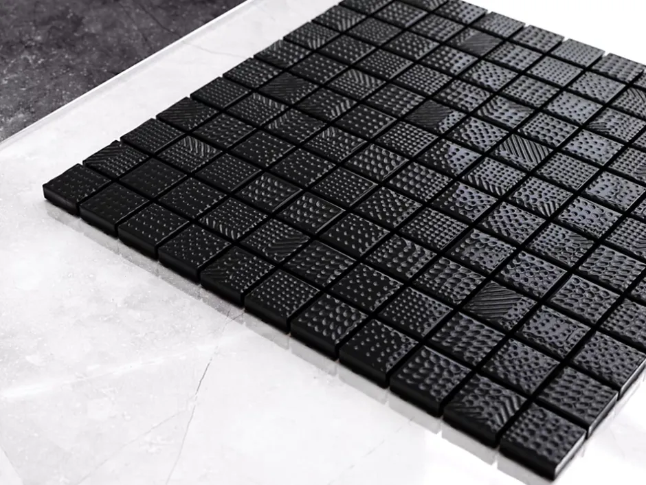 Ilcom Mosaïque en verre sur filet pour salle de bain ou cuisine 30 cm x 30 cm - Black lace