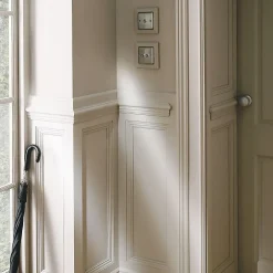 Moulure décorative pin 15 x 45 mm L.2,4 m