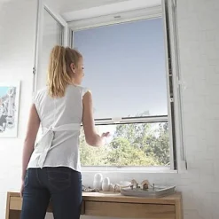 Moustiquaire de fenêtre enroulable en aluminium blanc L.125 x h.150 cm-KOCOON Clearance