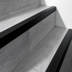 Quest Nez de marche PVC 50x42mm, , profilé d'escalier RGP, auto-adhésif, antidérapant, d'escalier-protection, noir, 2m
