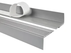 Nez de marche PVC 48x42mm, , profilé d'escalier PMW, auto-adhésif, antidérapant, d'escalier-protection, gris, 1.5m-Quest Discount