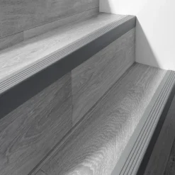 Quest Nez de marche PVC 50x42mm, , profilé d'escalier RGP, auto-adhésif, antidérapant, d'escalier-protection, argenté, 1.5m