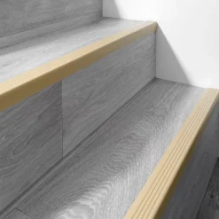 Nez de marche PVC 50x42mm, , profilé d'escalier RGP, auto-adhésif, antidérapant, d'escalier-protection, beige, 0.8m-Quest Sale