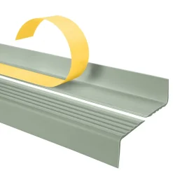 Nez de marche PVC 40x25mm, , profilé d'escalier ND, auto-adhésif, antidérapant, d'escalier-protection, vert clair, 1.8m-Quest Outlet