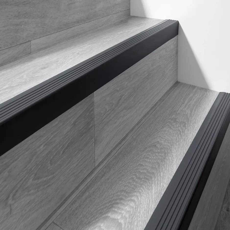 Nez de marche PVC 50x42mm, , profilé d'escalier RGP, auto-adhésif, antidérapant, d'escalier-protection, gris foncé, 2m-Quest Clearance