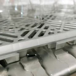 Antihumedades Pack 1.000 dalles auto-ventilées 30x30x1,5cm (88m² - Gris aluminium). Hôtellerie, chambres froides, garde-manger, zones humides