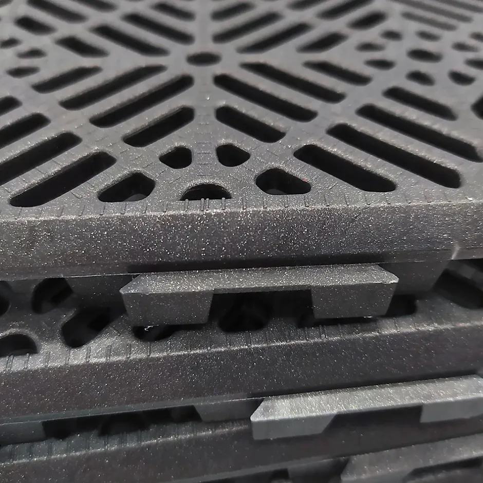 Antihumedades Pack 48 dalles auto-ventilées 30x30x1,5cm (4,3m² - Gris Forge). Hôtellerie, chambres froides, garde-manger, bar, zones humides