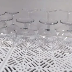 Antihumedades Pack 100 dalles auto-ventilées 30x30x1,5cm (9m² - Blanc). Hôtellerie, chambres froides, garde-manger, bar, zones humides