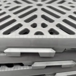 Antihumedades Pack 36 dalles auto-ventilées 30x30x1,5cm (+3m² - Gris aluminium). Hôtellerie, chambres froides, garde-manger, bar, zones humides