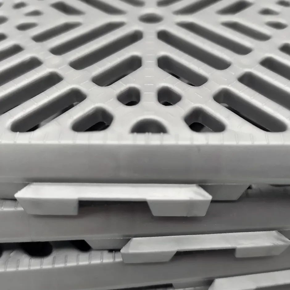 Pack 100 dalles auto-ventilées 30x30x1,5cm (9m² - Gris aluminium). Hôtellerie, chambres froides, garde-manger, bar, zones humides-Antihumedades Clearance