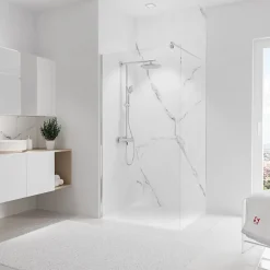 Panneau mural de salle de bains l.100 x H.255 cm, effet marbre de Carrare blanc mat, DécoDesign Softtouch-Schulte Online