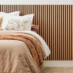 Panneau mural tasseau bois 120 x 30 x 1 cm - Lamelles chêne clair véritable fond noir 0,36 m²-Decoon Online